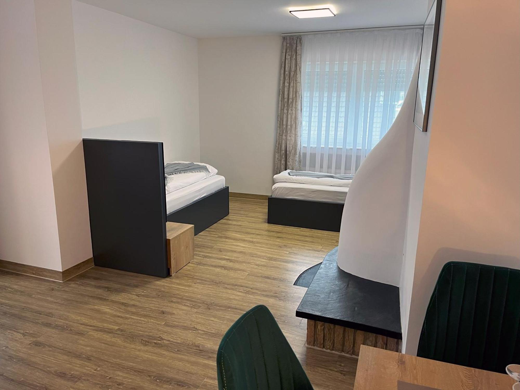 Haven Hotels - Hotel Dona برجيش جلادباخ المظهر الخارجي الصورة