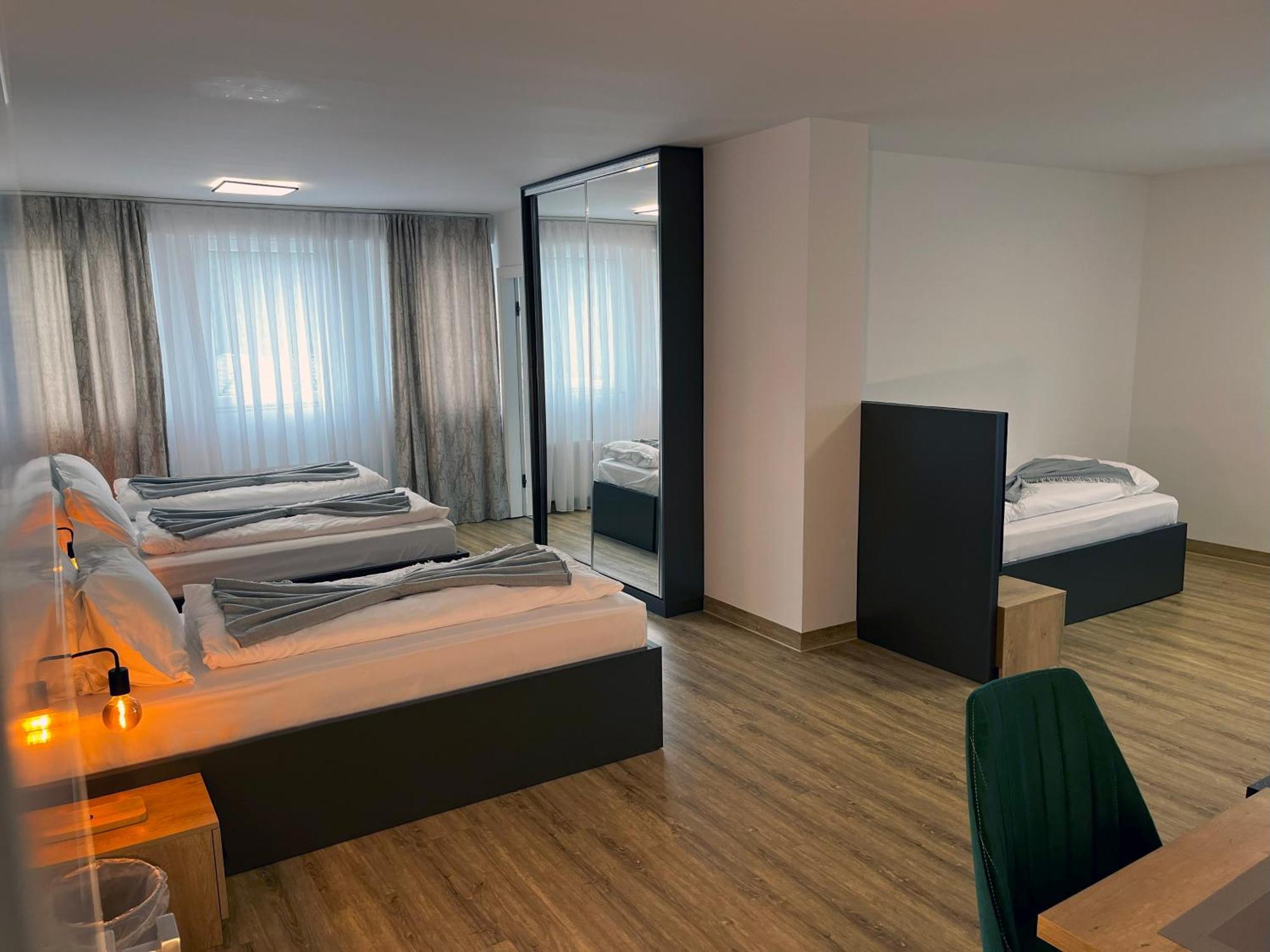 Haven Hotels - Hotel Dona برجيش جلادباخ المظهر الخارجي الصورة
