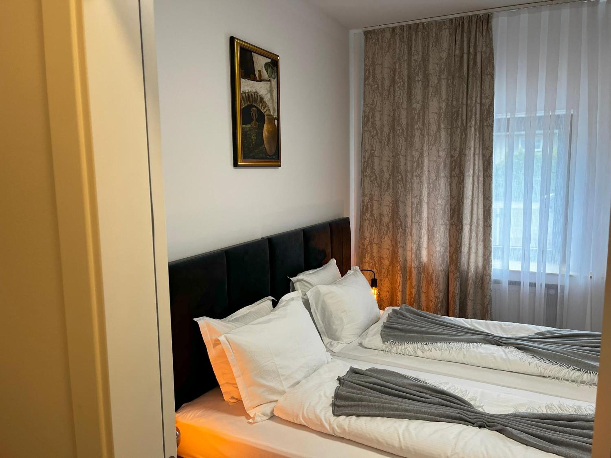 Haven Hotels - Hotel Dona برجيش جلادباخ المظهر الخارجي الصورة